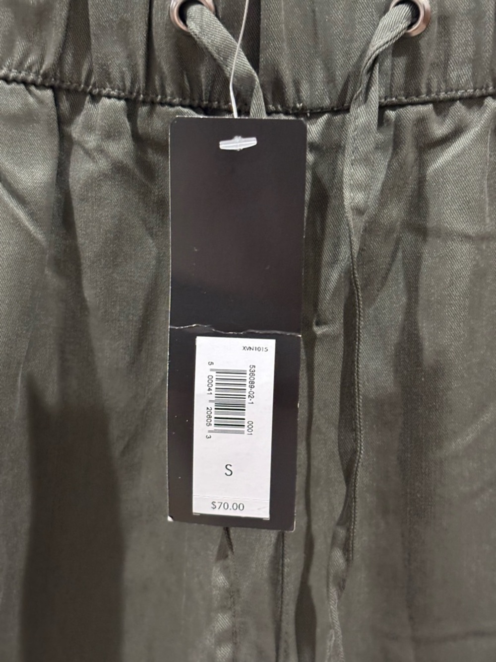 NWT Banana Republic Women’s Olive Green Cargo Jogger  - Casual Utility Style - Picture 2 of 9